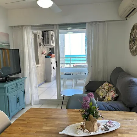 On The With Parking And Pool Calp